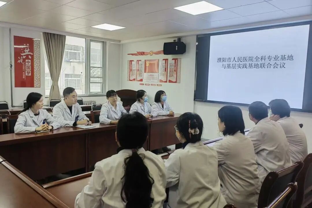 184499d654f2844aedac1c002bb4b7ae.jpg 184499d654f2844aedac1c002bb4b7ae.jpg